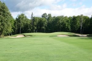 Sugarloaf 12th Approach